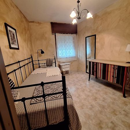 Apartamento En Cimadevila, Lobios Appartement Buitenkant foto